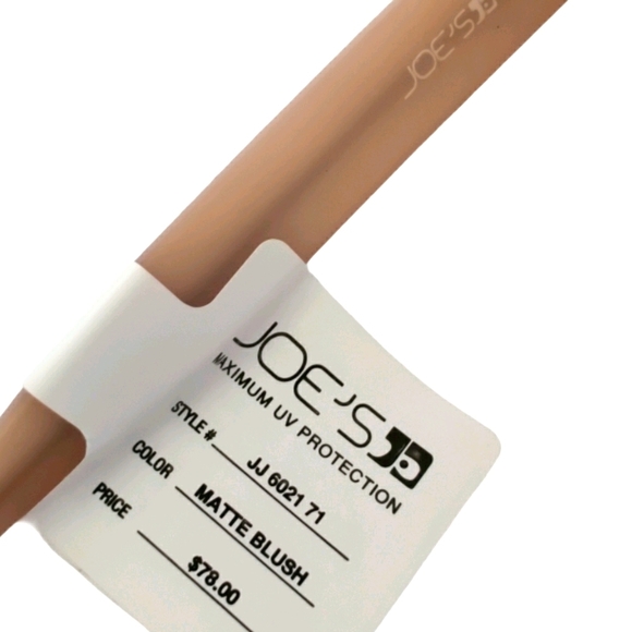 Joe's Jeans  Cateye Matte Blush Rose Accent Sunglasses - Picture 3 of 4